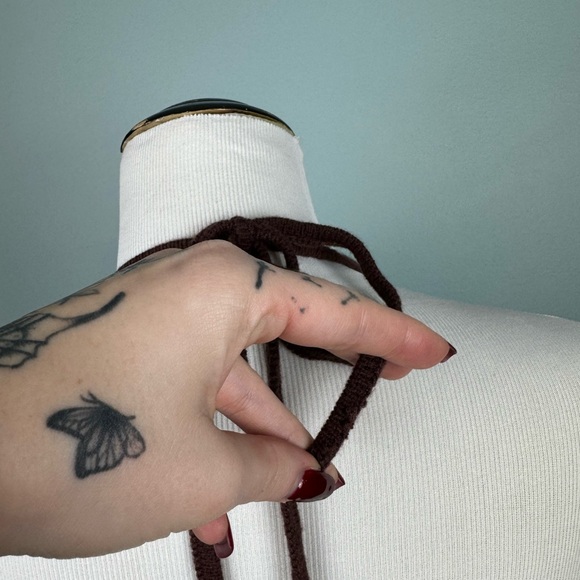 Crocheted Halter Top - Picture 6 of 7